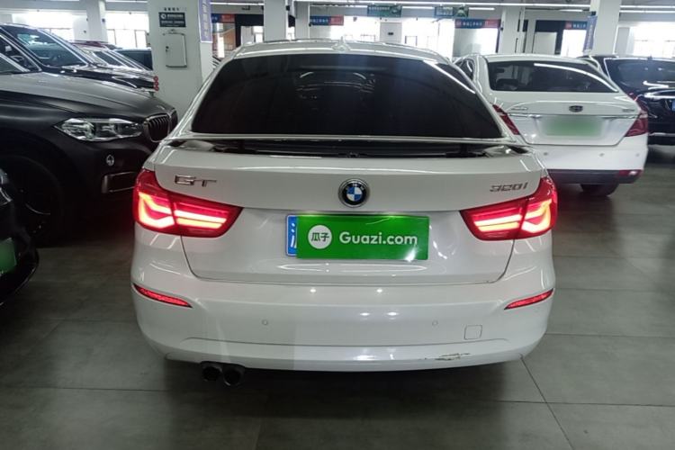 Used BMW 3 Series GT 2017 320i Sport Edition Rear