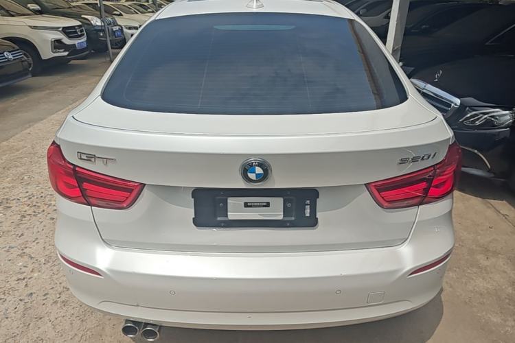 Used BMW 3 Series GT 2017 320i Sport Edition Rear