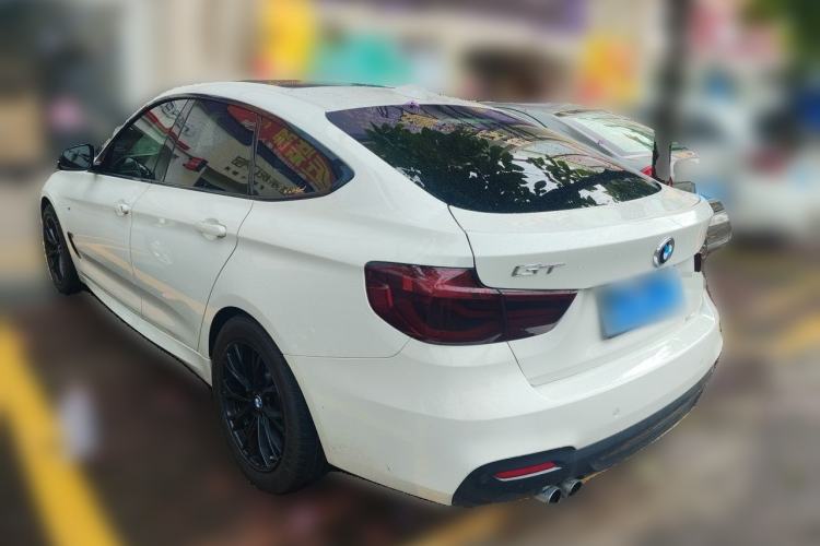 Used BMW 3 Series GT 2017 320i M Sport Rear Left 45 Deg