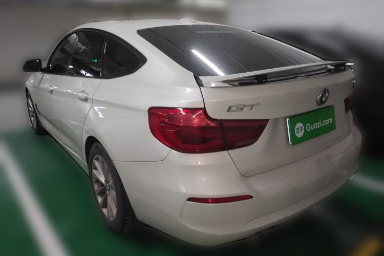 Used BMW 3 Series GT 2017 320i Sport Edition Rear Left 45 Deg