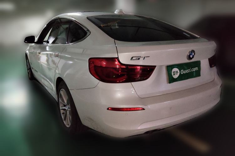 Used BMW 3 Series GT 2017 320i Sport Edition Rear Left 45 Deg