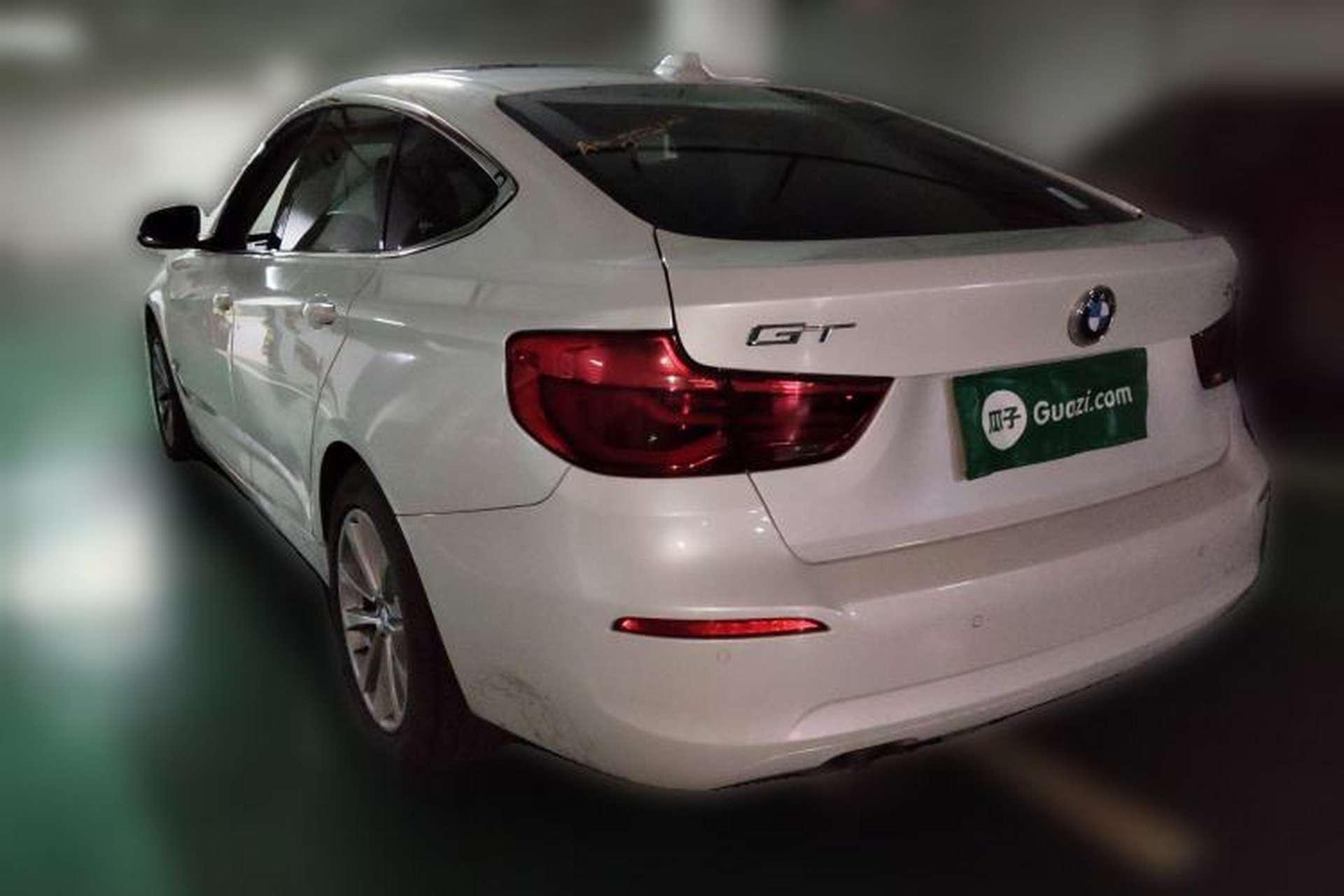 Used BMW 3 Series GT 2017 320i Sport Edition Rear Left 45 Deg