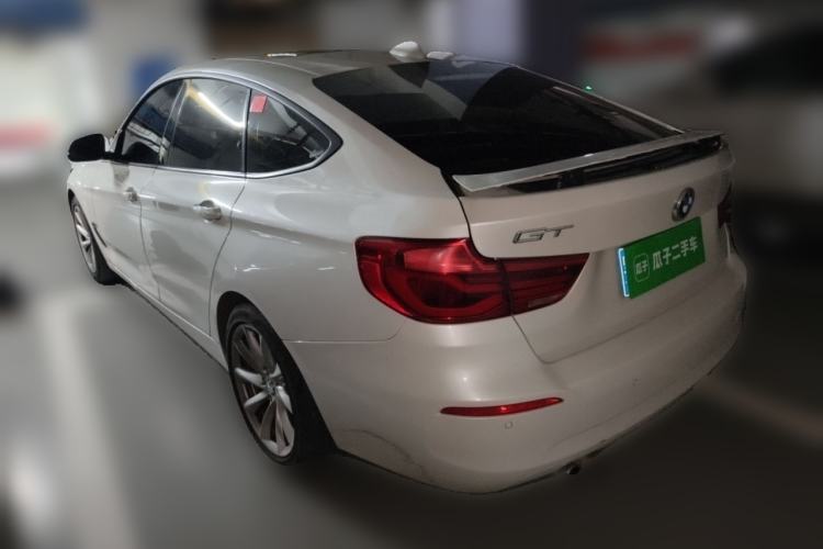Used BMW 3 Series GT 2017 320i Sport Edition Rear Left 45 Deg