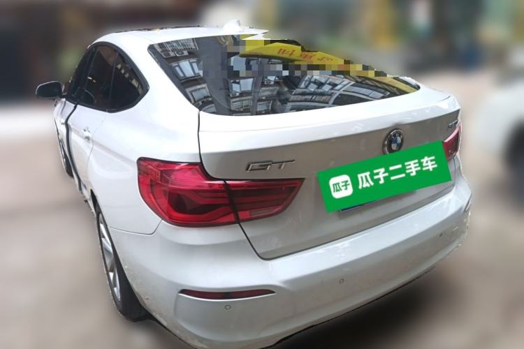Used BMW 3 Series GT 2017 320i Sport Edition Rear Left 45 Deg