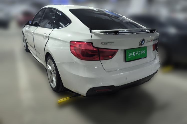 Used BMW 3 Series GT 2017 320i M Sport Rear Left 45 Deg