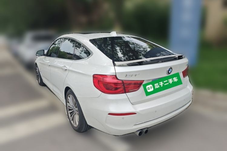 Used BMW 3 Series GT 2017 320i Luxury Design Package Rear Left 45 Deg