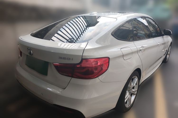 Used BMW 3 Series GT 2017 320i M Sport Rear Right 45 Deg