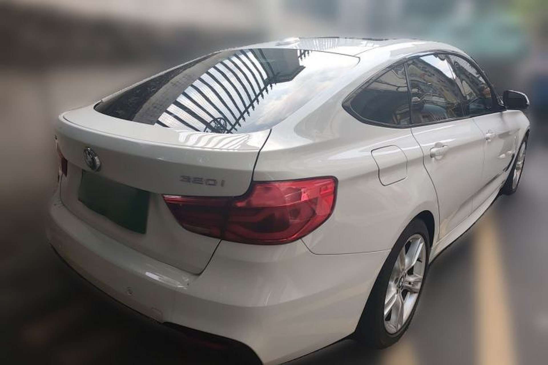 Used BMW 3 Series GT 2017 320i M Sport Rear Right 45 Deg