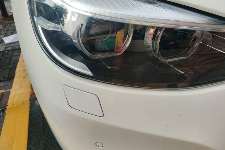 Used BMW 3 Series GT 2017 320i M Sport Right Front Headlight