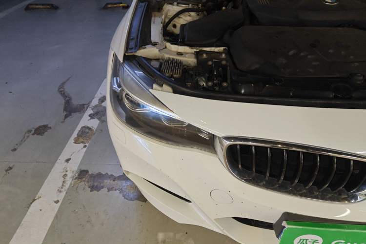 Used BMW 3 Series GT 2017 320i M Sport Right Front Headlight