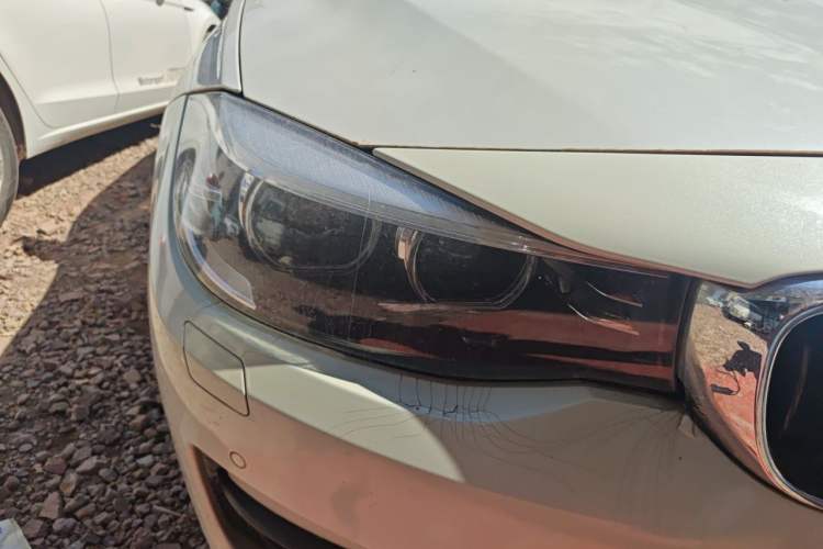 Used BMW 3 Series GT 2017 320i Sport Edition Right Front Headlight