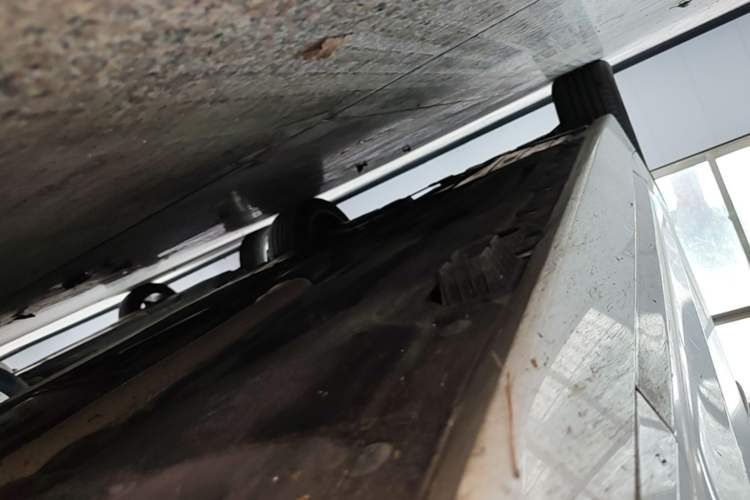 Used BMW 3 Series GT 2017 320i Luxury Design Package Right Side Sill