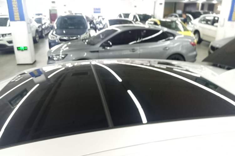 Used BMW 3 Series GT 2017 320i Sport Edition Roof