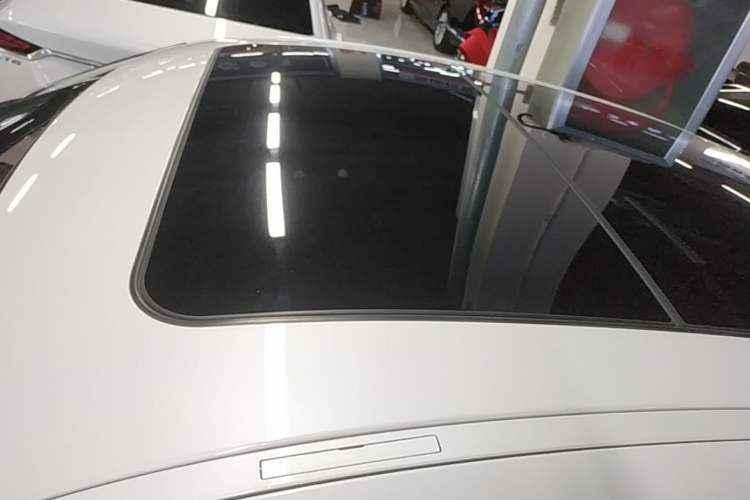 Used BMW 3 Series GT 2017 320i Sport Edition Roof