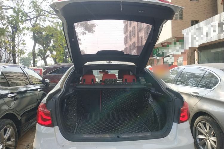 Used BMW 3 Series GT 2017 320i M Sport Trunk