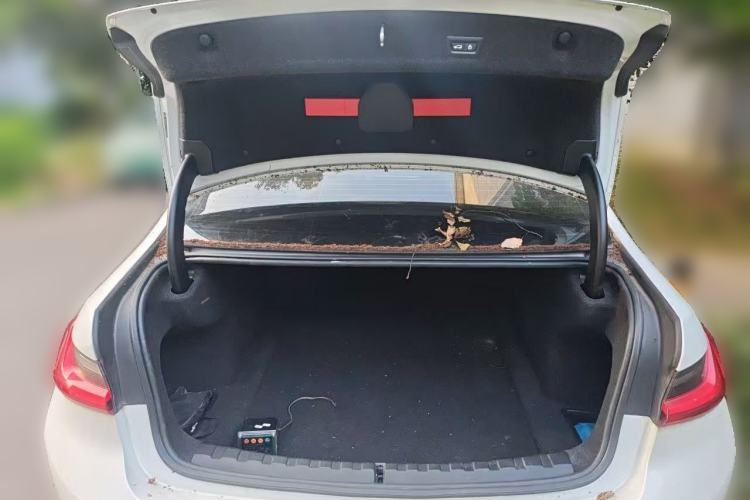 Used BMW 3 Series GT 2017 320i Sport Edition Trunk