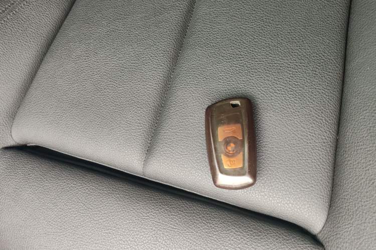 Used BMW 3 Series GT 2017 320i M Sport Vehicle Key