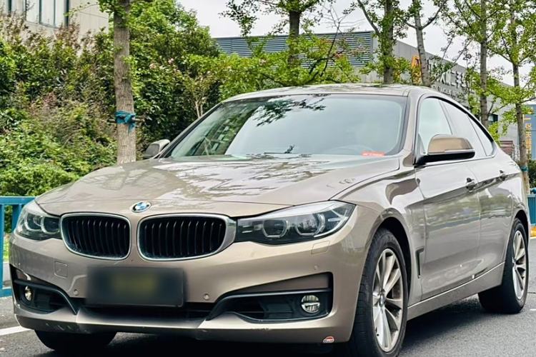 Used BMW 3 Series GT 2017 320i Sport Edition Exterior 5
