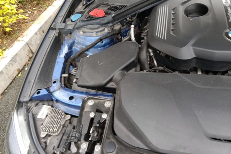 Used BMW 3 Series GT 2018 320i M Sport Edition Engine Bay Right