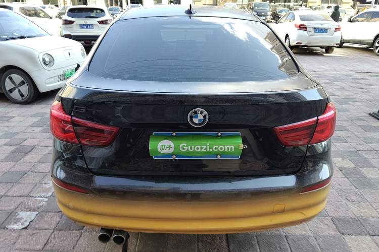 Used BMW 3 Series GT 2018 320i Sport Edition Rear