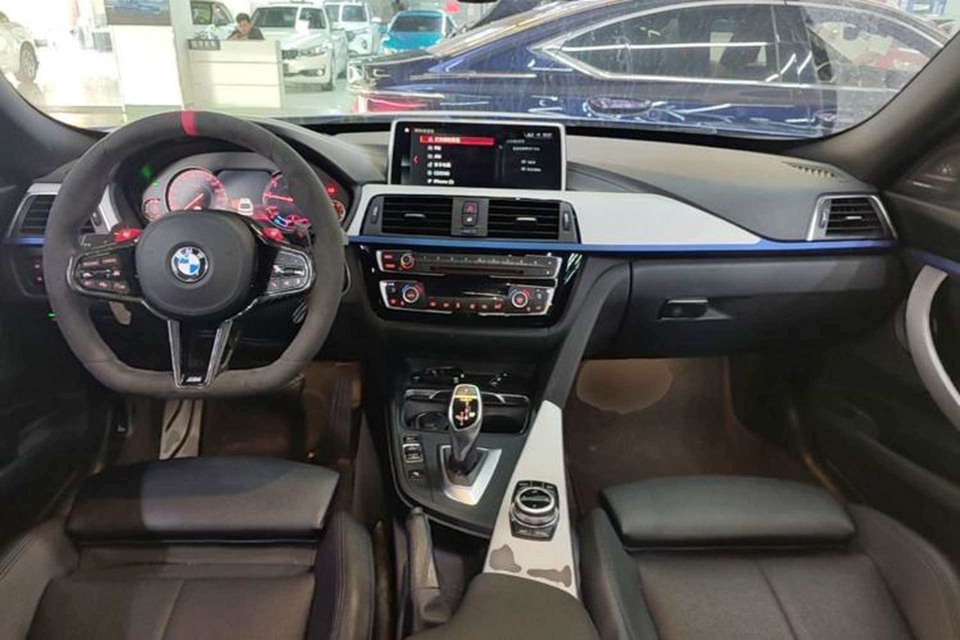 Used BMW 3 Series GT 2018 320i M Sport Edition Center Console