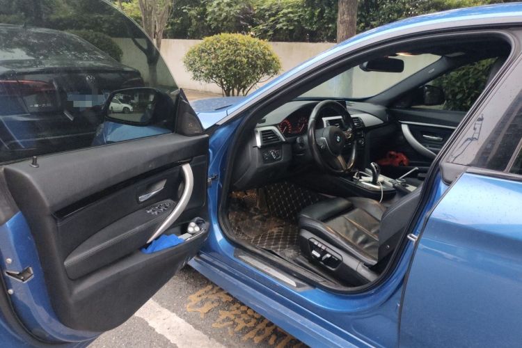 Used BMW 3 Series GT 2018 320i M Sport Edition Driver Seat