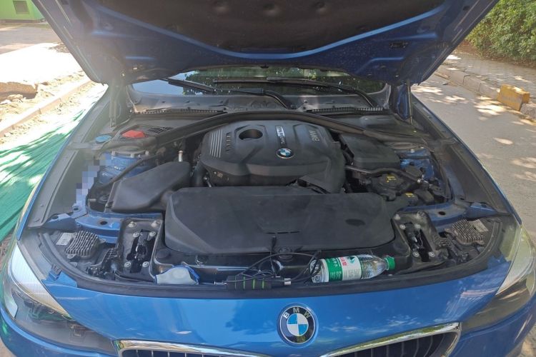 Used BMW 3 Series GT 2018 320i M Sport Edition Engine Bay