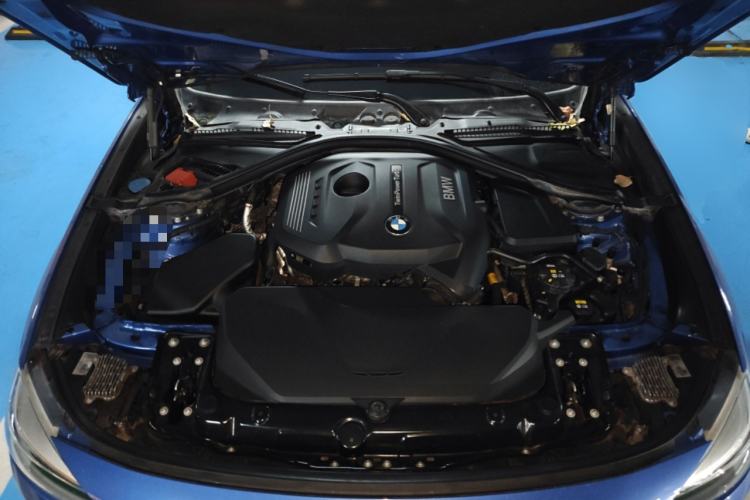 Used BMW 3 Series GT 2018 320i M Sport Edition Engine Bay