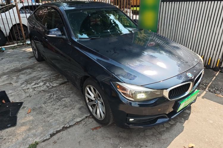 Used BMW 3 Series GT 2018 320i Sport Edition Exterior 1