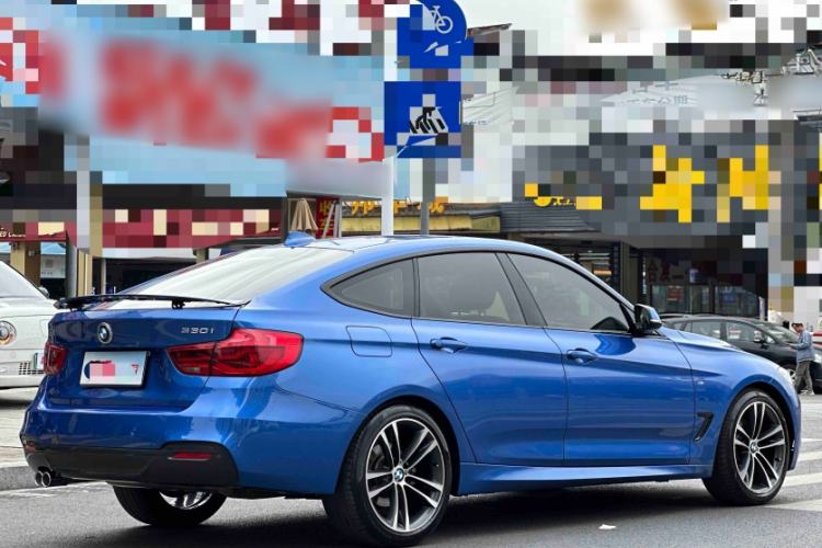 Used BMW 3 Series GT 2018 330i xDrive M Sport Edition Exterior 3