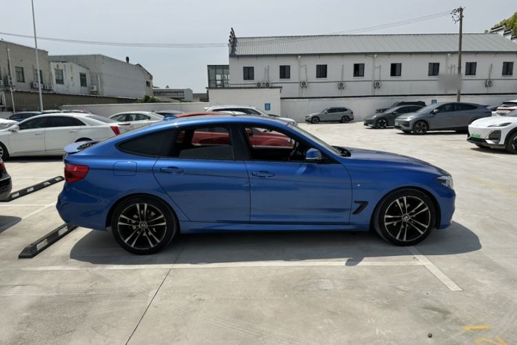 Used BMW 3 Series GT 2018 320i M Sport Edition Exterior 4