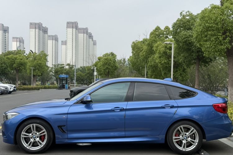 Used BMW 3 Series GT 2018 320i M Sport Edition Exterior 4