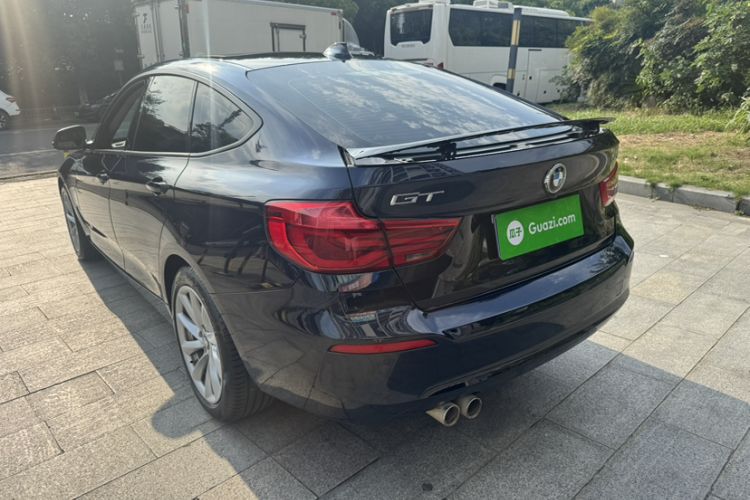 Used BMW 3 Series GT 2018 320i Sport Edition Exterior 6