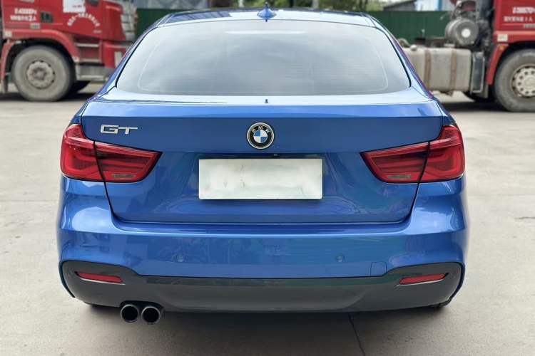Used BMW 3 Series GT 2018 320i M Sport Edition Exterior 7