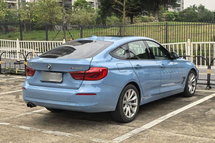 Used BMW 3 Series GT 2018 320i Sport Edition Exterior 7