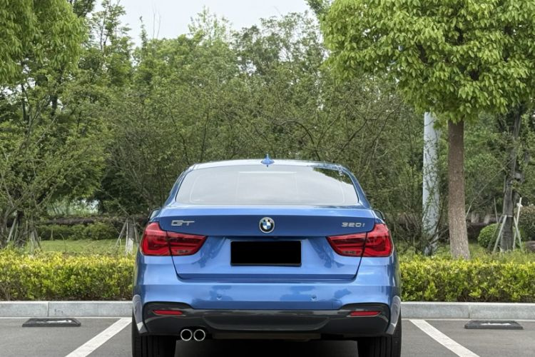 Used BMW 3 Series GT 2018 320i M Sport Edition Exterior 8