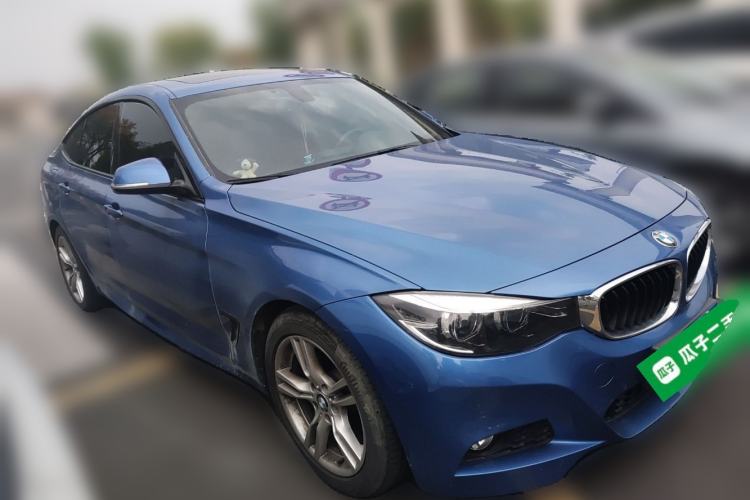 Used BMW 3 Series GT 2018 320i M Sport Edition Front Right 45 Deg
