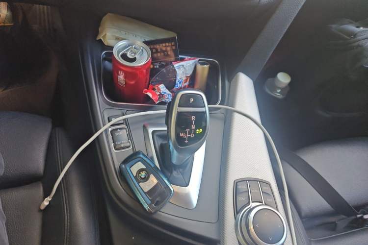 Used BMW 3 Series GT 2018 320i M Sport Edition Gear Lever