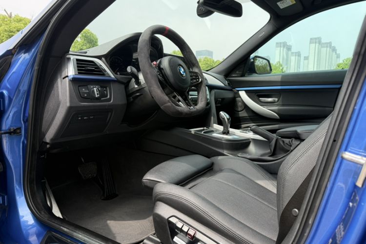 Used BMW 3 Series GT 2018 320i M Sport Edition Interior 1