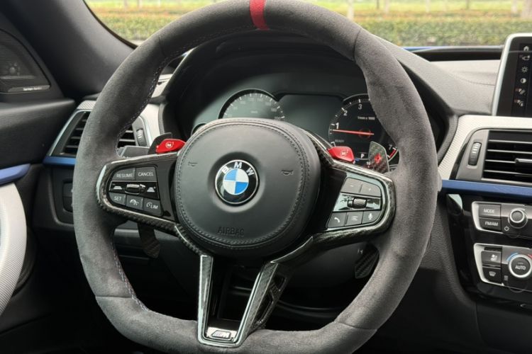 Used BMW 3 Series GT 2018 320i M Sport Edition Interior 4