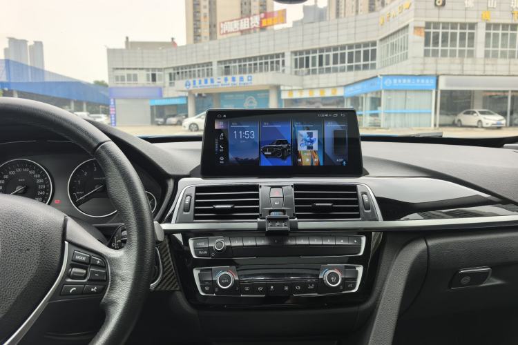 Used BMW 3 Series GT 2018 320i Sport Edition Interior 5