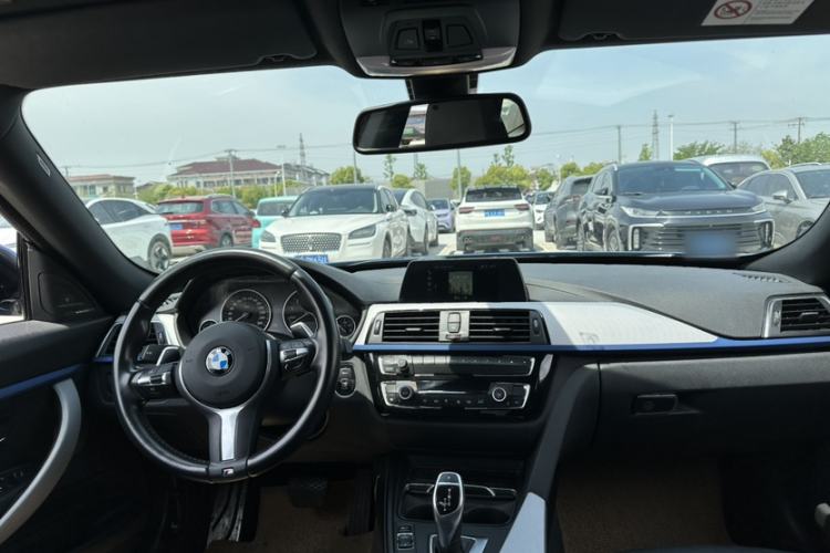 Used BMW 3 Series GT 2018 320i M Sport Edition Interior 7