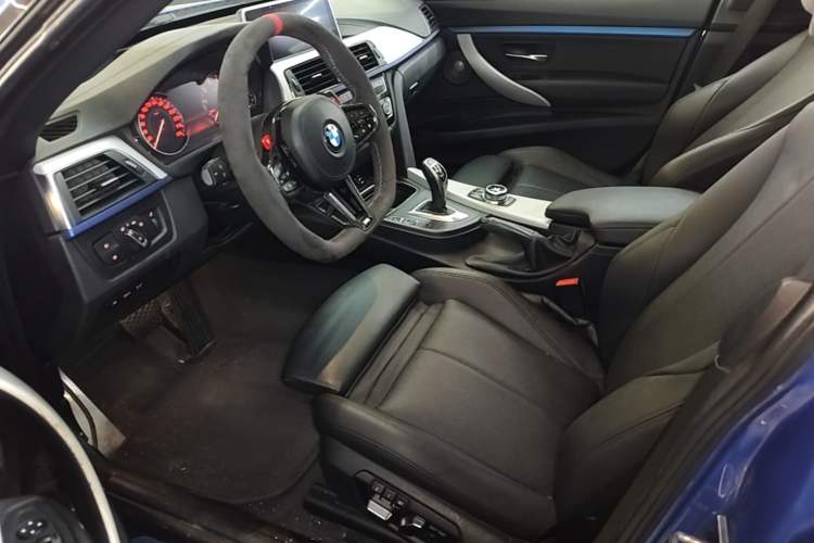 Used BMW 3 Series GT 2018 320i M Sport Edition Left Front Seat