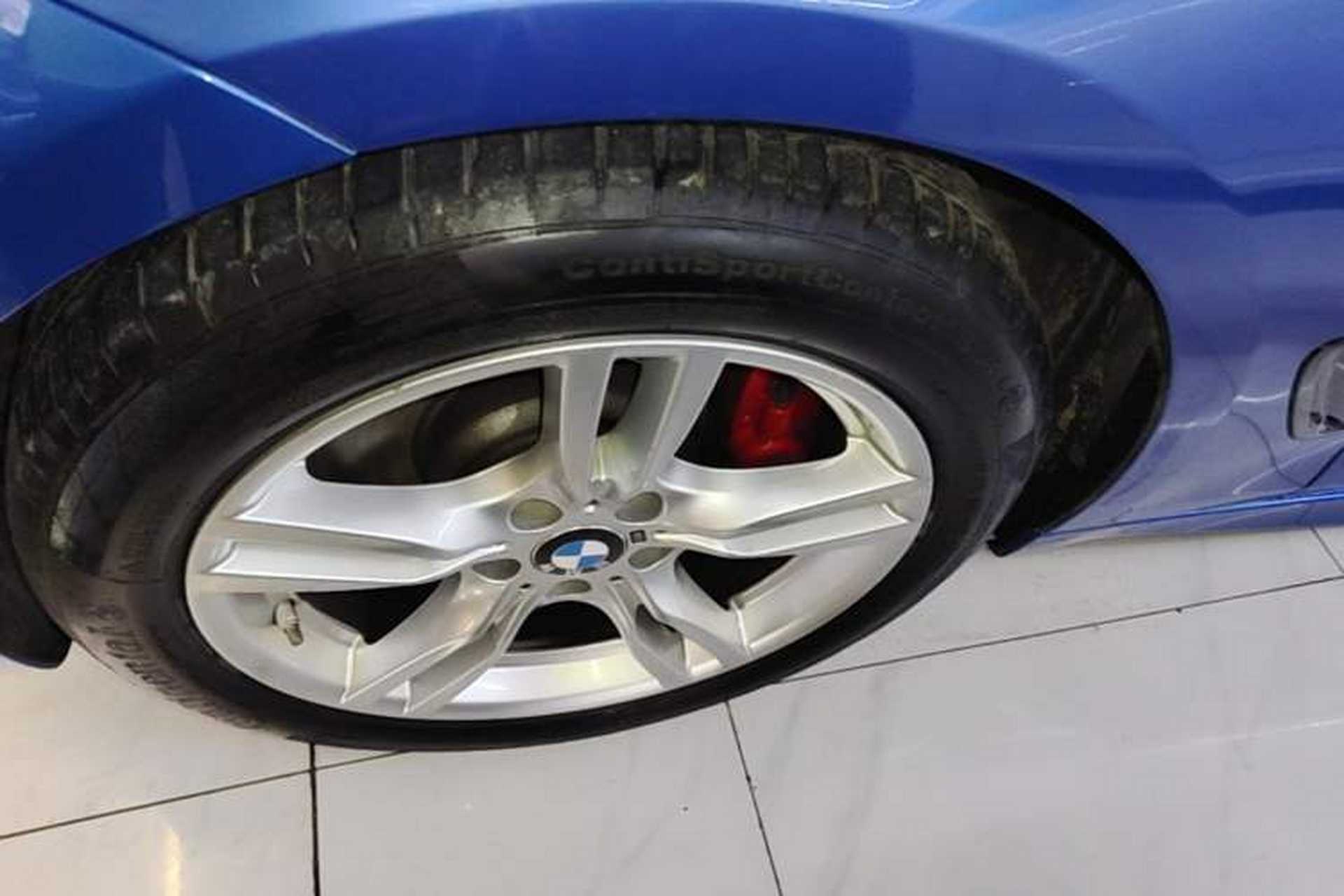 Used BMW 3 Series GT 2018 320i M Sport Edition Left Front Wheel Hub