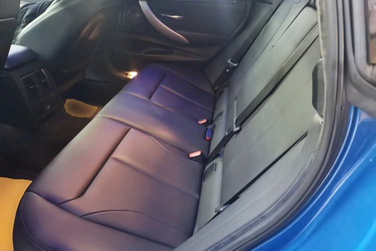 Used BMW 3 Series GT 2018 320i M Sport Edition Left Rear Seat