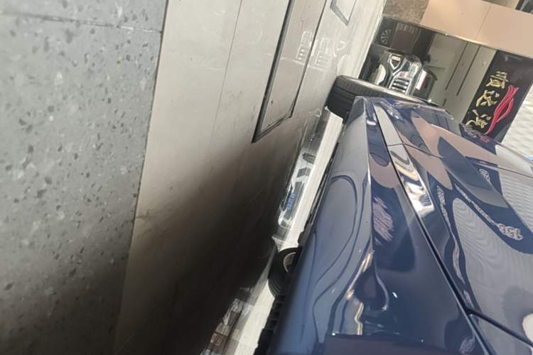 Used BMW 3 Series GT 2018 320i M Sport Edition Left Side Sill