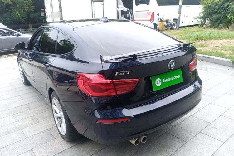 Used BMW 3 Series GT 2018 320i Sport Edition Rear Left 45 Deg