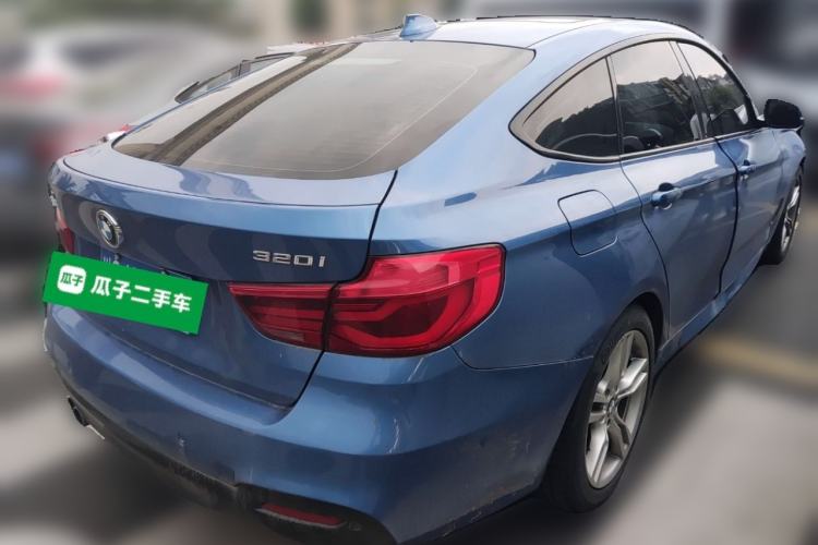 Used BMW 3 Series GT 2018 320i M Sport Edition Rear Right 45 Deg