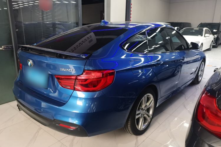 Used BMW 3 Series GT 2018 320i M Sport Edition Rear Right 45 Deg