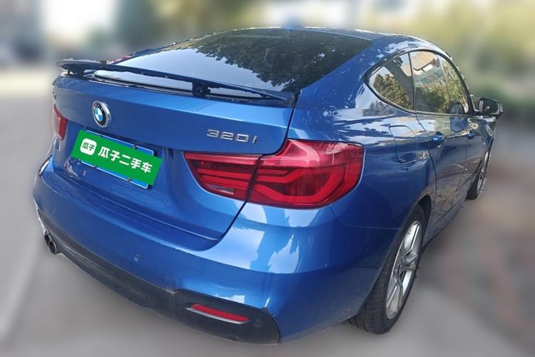 Used BMW 3 Series GT 2018 320i M Sport Edition Rear Right 45 Deg